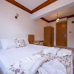 Mandalin Hotel