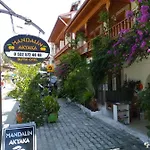 Mandalin Ξενοδοχείο 3*
