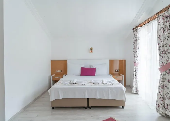 Otel Mandalin Akyaka (Mugla)